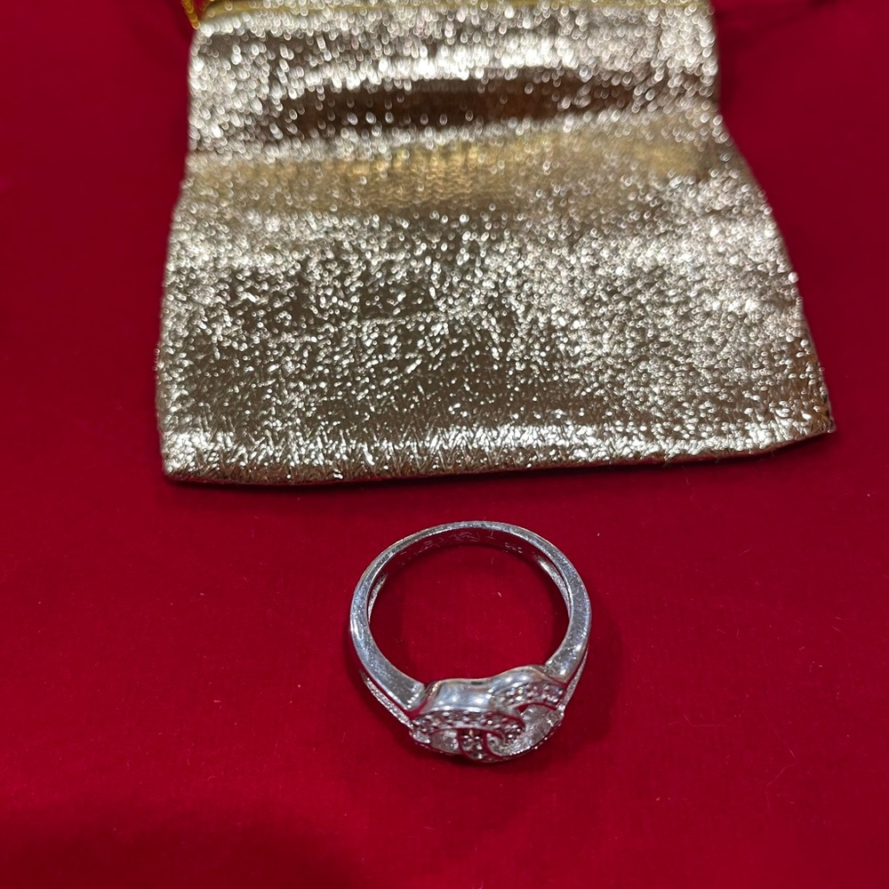 Silver ring - Picture 2 of 2